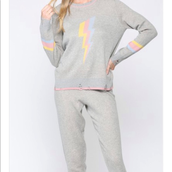 Lightning bolt sweater - Picture 2 of 2